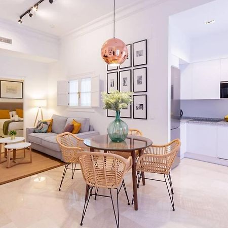 Mumu Luxury Suite Lirio Seville Ngoại thất bức ảnh