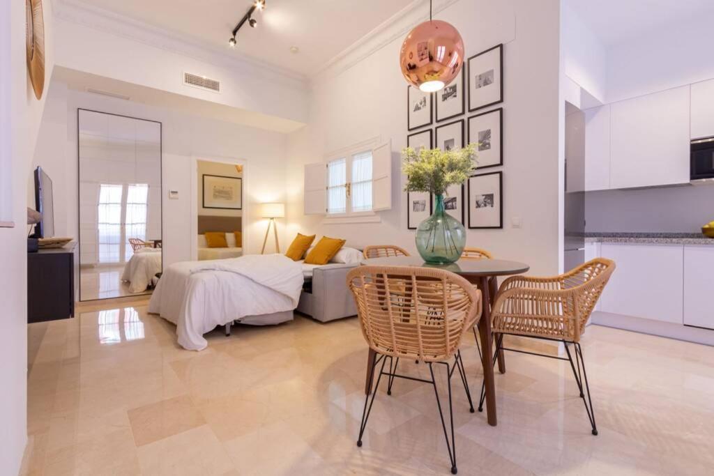 Mumu Luxury Suite Lirio Seville Ngoại thất bức ảnh