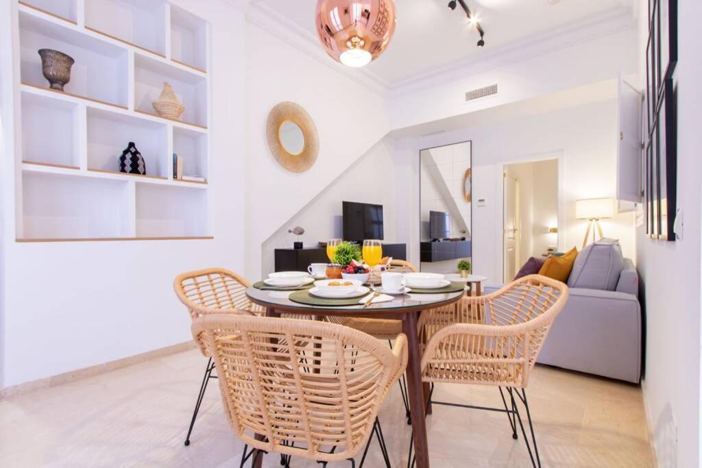 Mumu Luxury Suite Lirio Seville Ngoại thất bức ảnh
