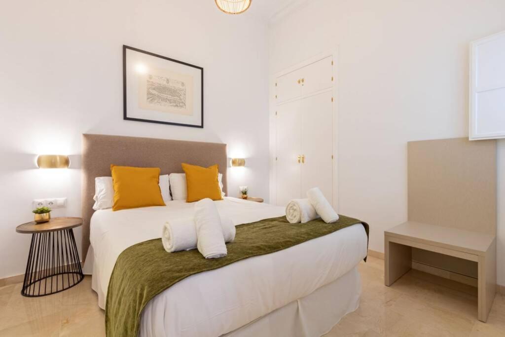 Mumu Luxury Suite Lirio Seville Ngoại thất bức ảnh